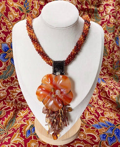 Carnelian Agate Carved Flower Crotchet Necklace